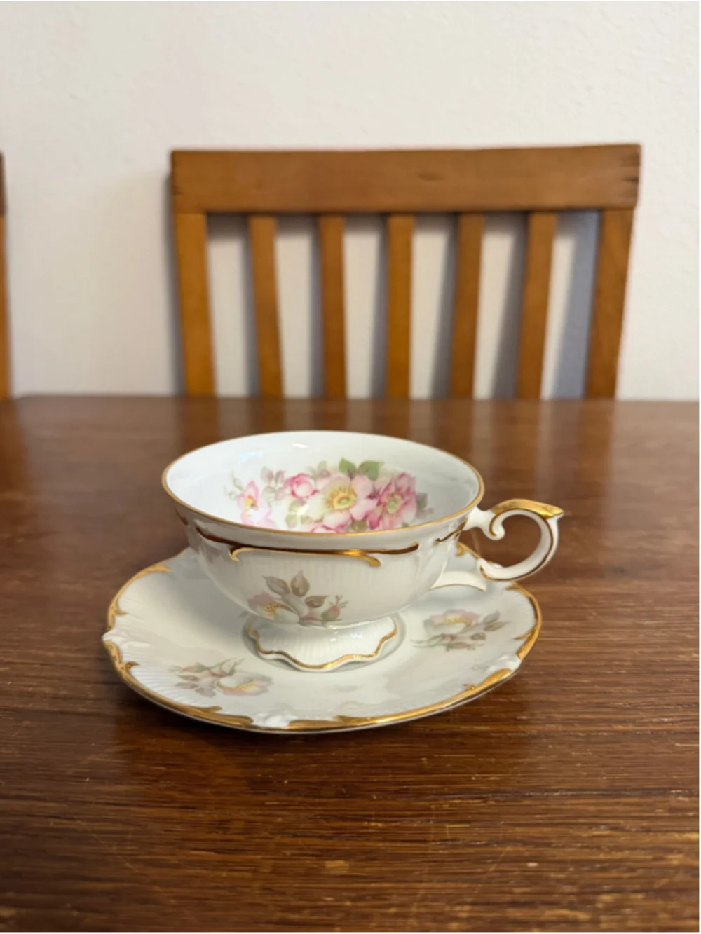 Schumann Arzberg Bavaria Germany Wild Rose Teacup & Saucer Gold Trim Fine Porcel
